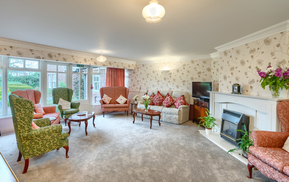 communal-lounge-with-fireplace-at-loveday-house.jpg