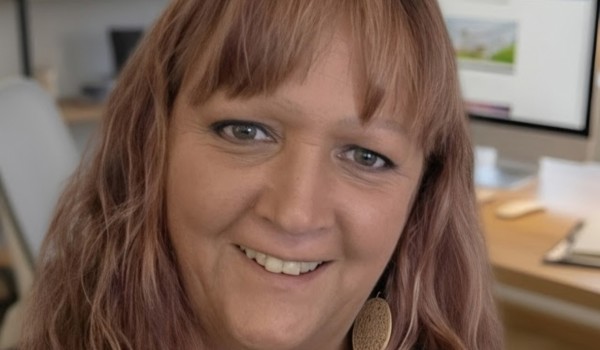 Claire Lees