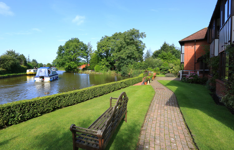 The canal at the rear of Abbeyfield House, Garstang PR3 1PA