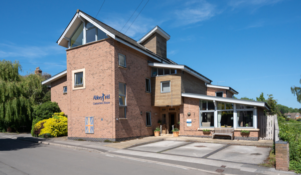 Entrance And Driveway Of Carnarvon House