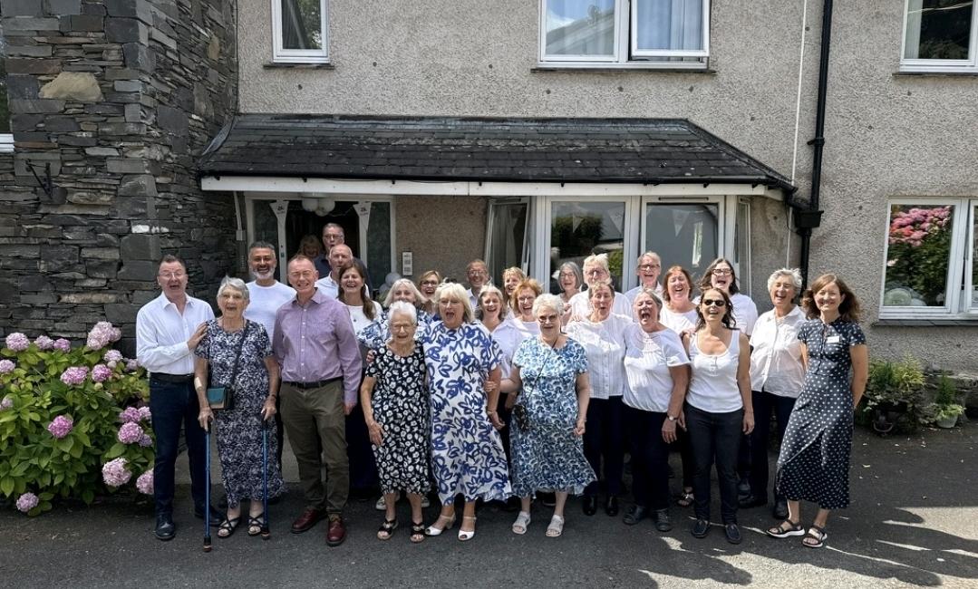 Nine Oaks residents with MP and South Lakes Acapella