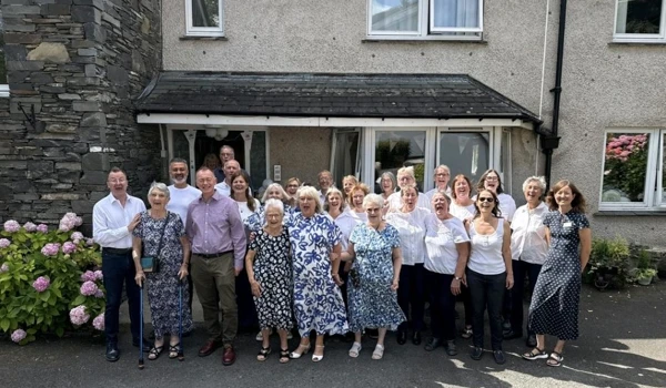 Nine Oaks residents with MP and South Lakes Acapella