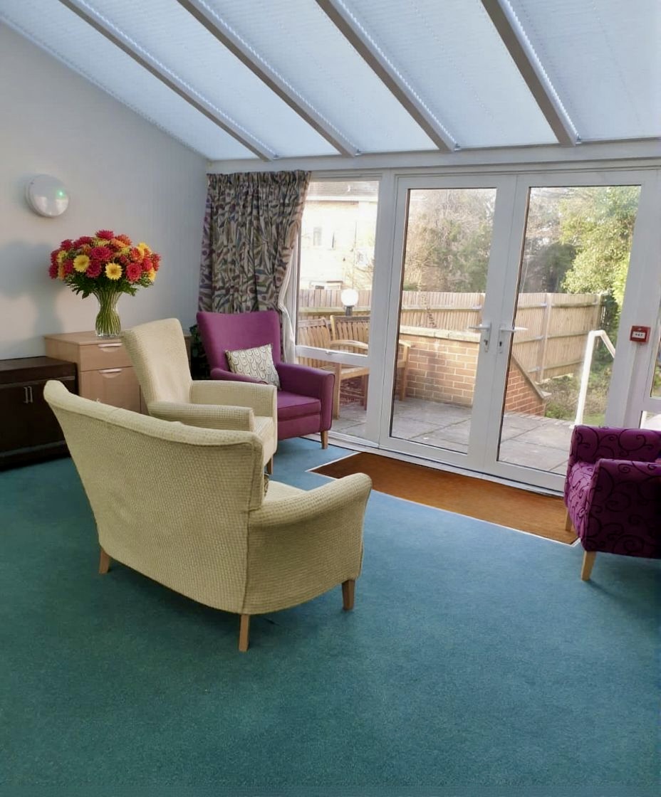 Lounge At Macgregor House SP1 1JT