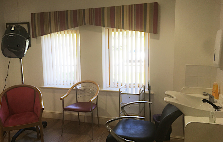 hair-dressing-room-at-esk-moors-lodge.jpg