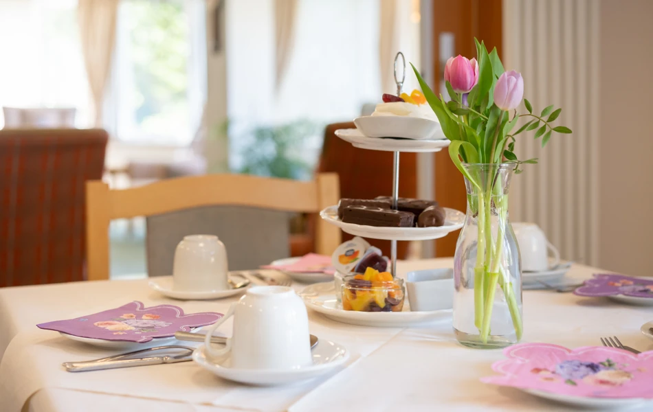Afternoon Tea At Bradbury House