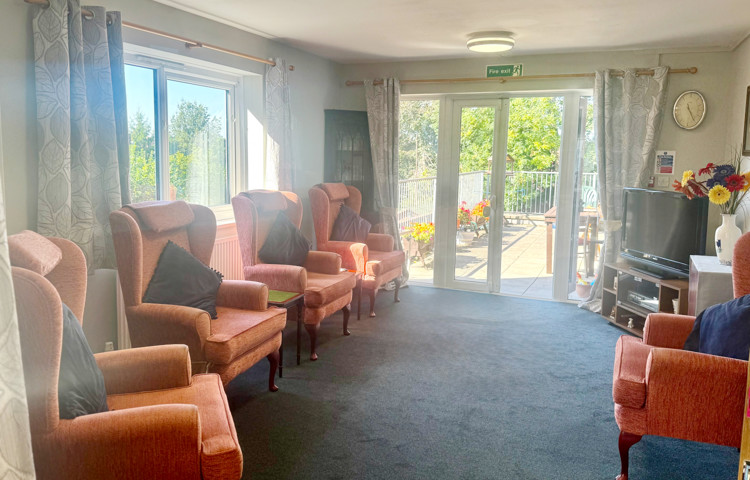 Abbeyfield House In Southampton Communal Lounge Where Residents Can Socialise And Relax