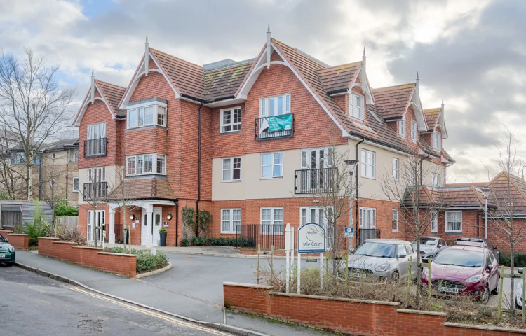 The front of Hale Court, Tunbridge TN4 9QX