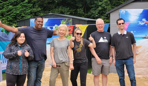 Pratt House garden gets a beach makeover thanks to support teams