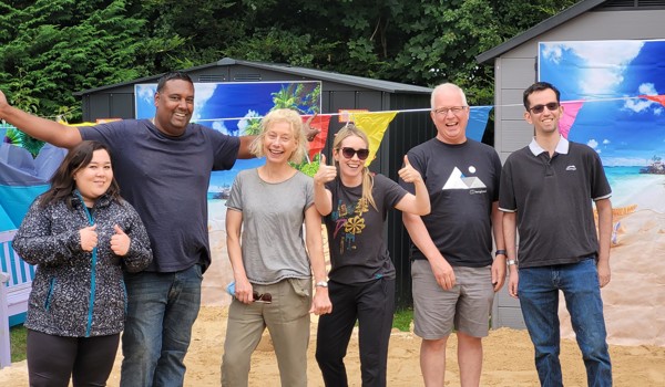 Pratt House garden gets a beach makeover thanks to support teams