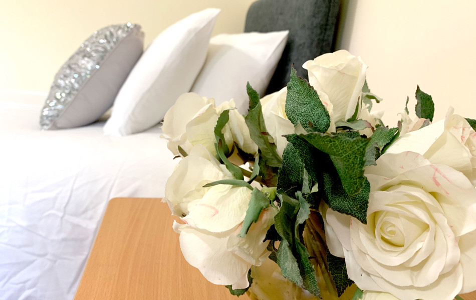 Flowers to brighten up your room