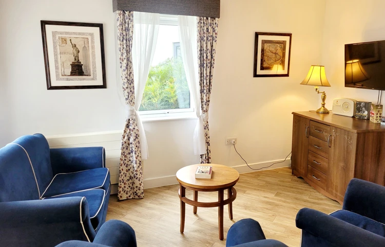 Sofas At Winnersh, RG41 5WN