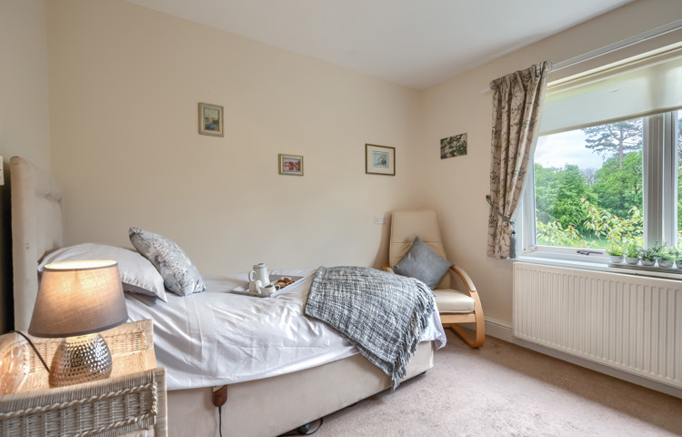 Single Bedroom At Bradbury House