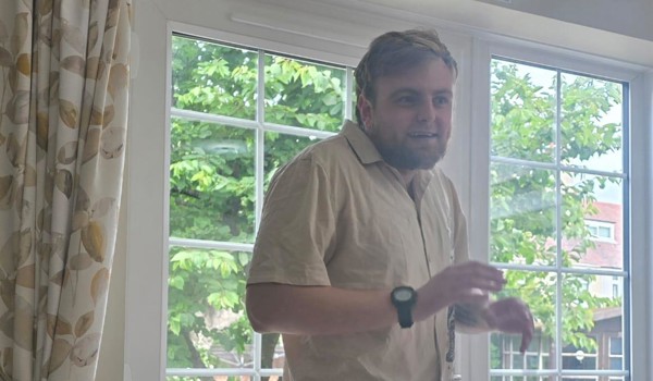Edinburgh Fringe veteran Tom McSharry comedy performance at The Old Vicarage, Crosby
