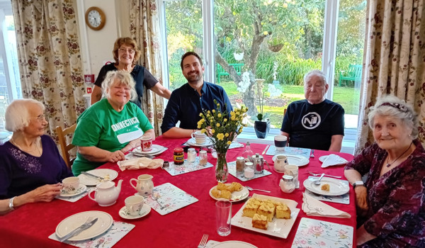 Dan Aldridge MP Meets Residents In Weston Super Mare