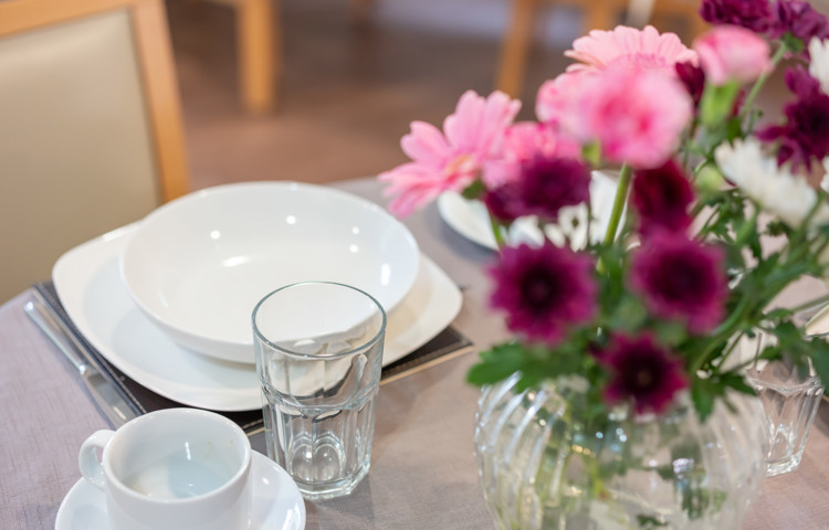 dinner-table-set-for-lunch-at Abbeyfield House, Cockermouth CA13 9RH